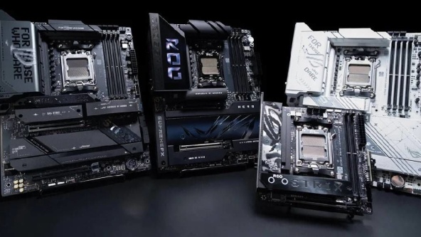Топ материнских плат под AM5: лучшие решения на чипсетах X870E и B850