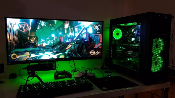 Идеальный монитор для видеокарт RTX 50 и RX 9000: какое разрешение выбрать?