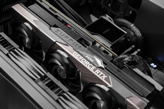 HYPERPC LUMEN X Фотографии