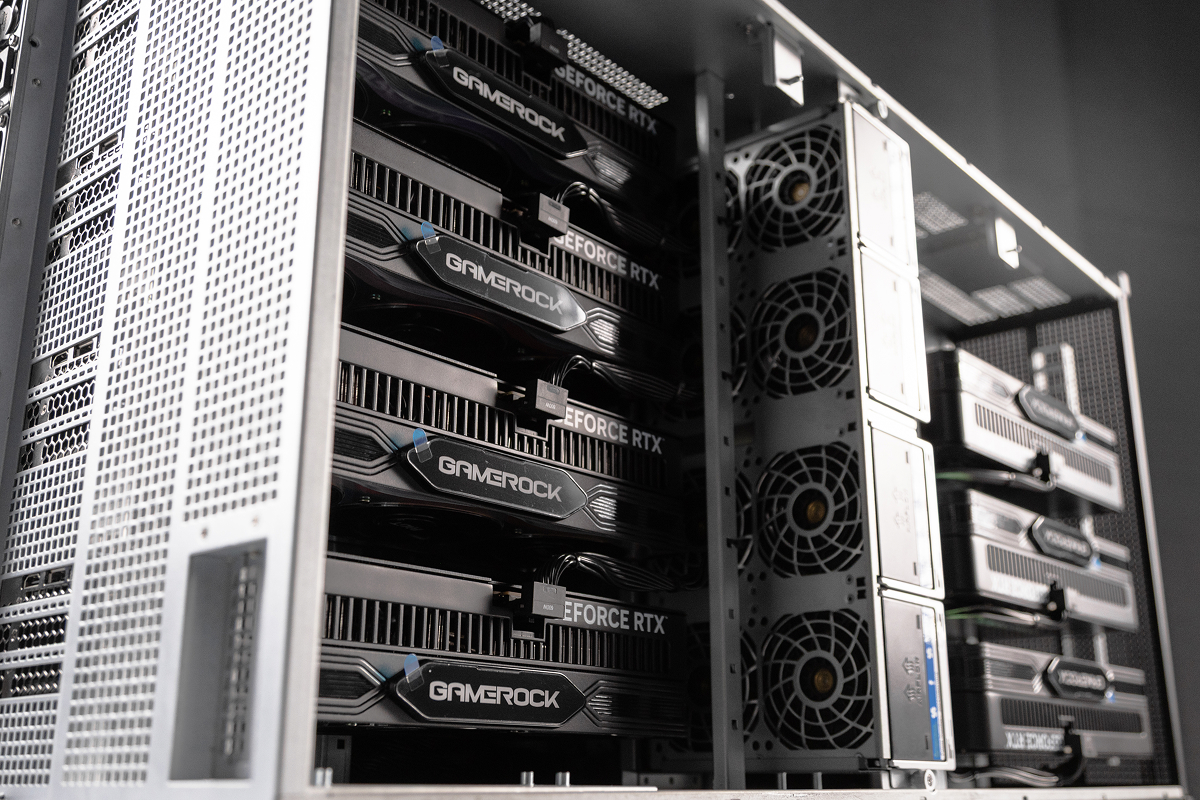 Успешное стресс-тестирование серверов линейки AMPERE для нейросетей и ИИ.