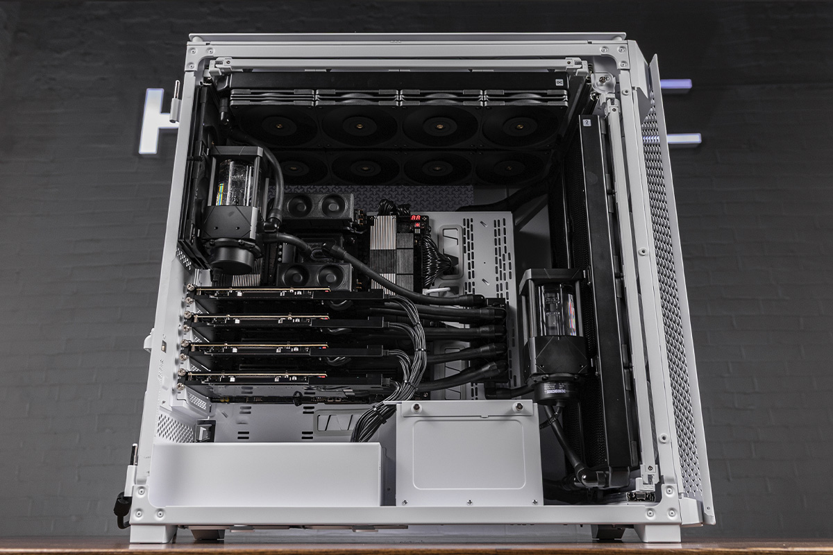Рабочая станция HYPERPC AMPERE X ULTRA: 4x RTX 6000 Blackwell для вычислений и нейросетей