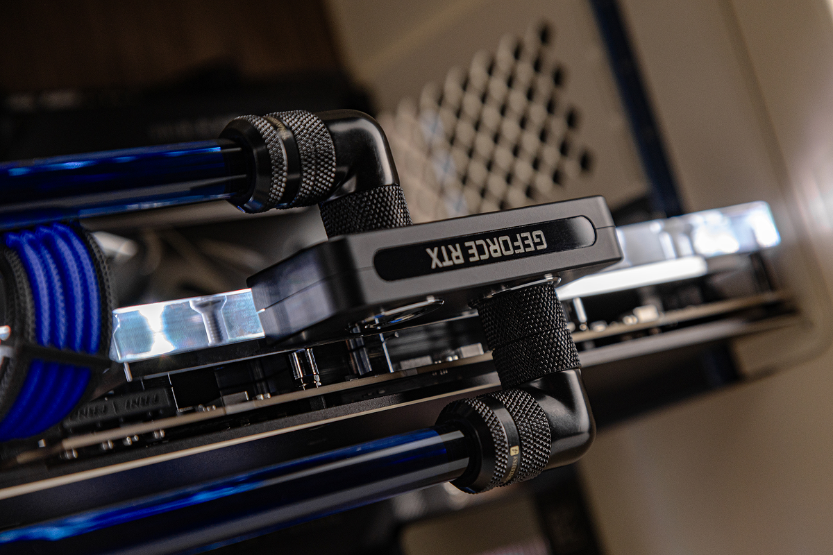 HYPERPC CONCEPT X — ASUS GeForce RTX 5090 ROG Astral и Ryzen 9 9950X3D