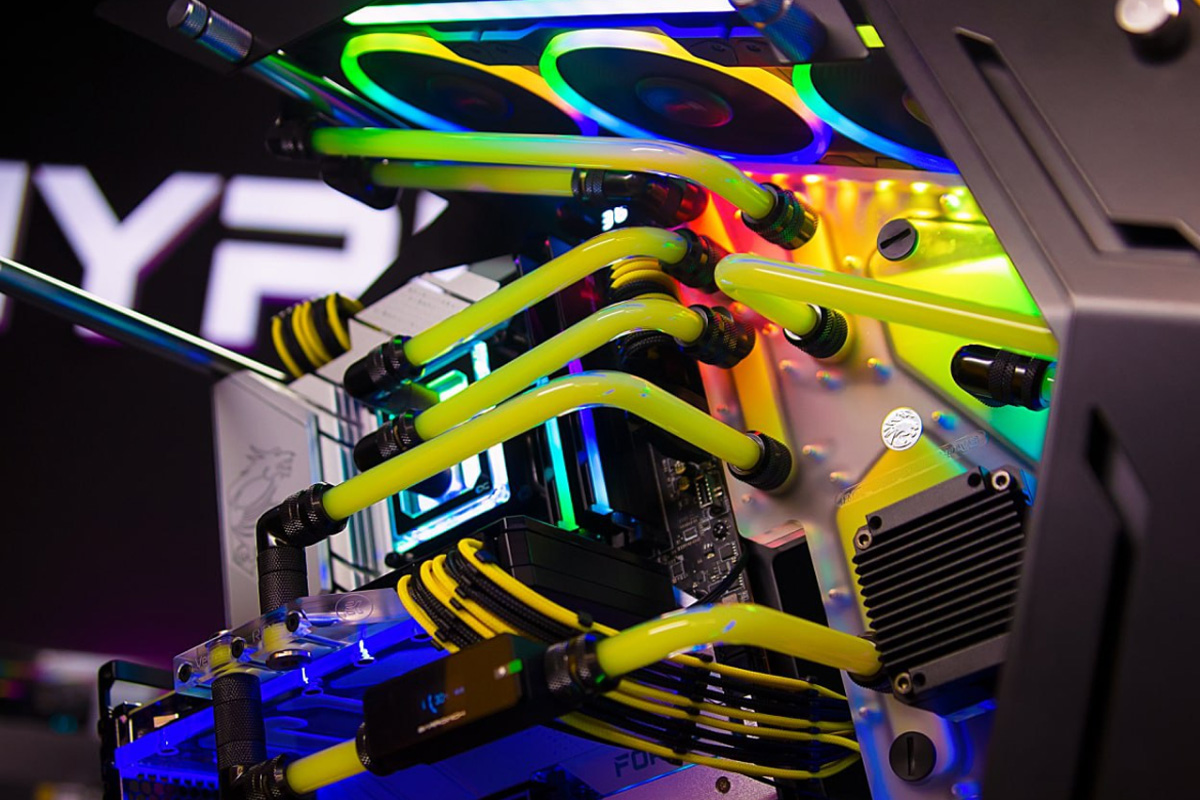 HYPERPC CYBER PLATINUM