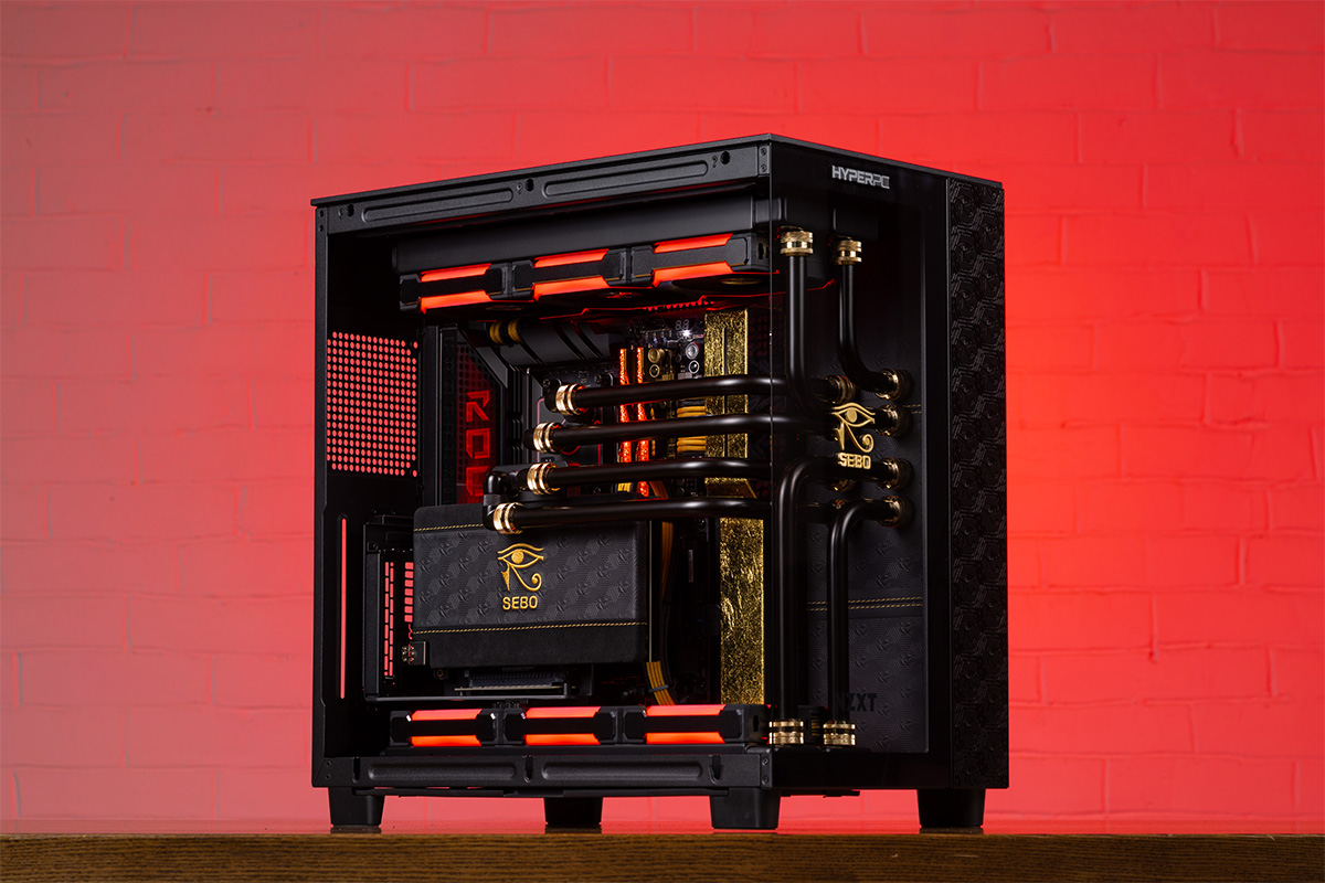 Авторский проект в стиле Steampunk: эксклюзивная рабочая станция с отделкой натуральной кожей