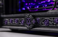Готические арки, шпили и розы на кастомных 3D-панелях HYPERPC