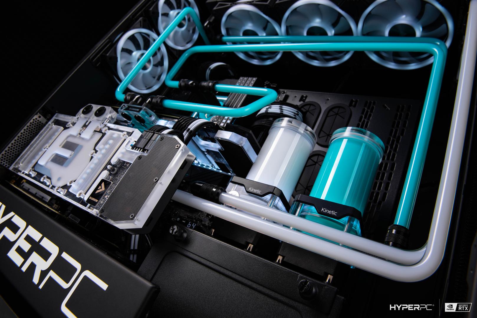 Два компьютера в одном