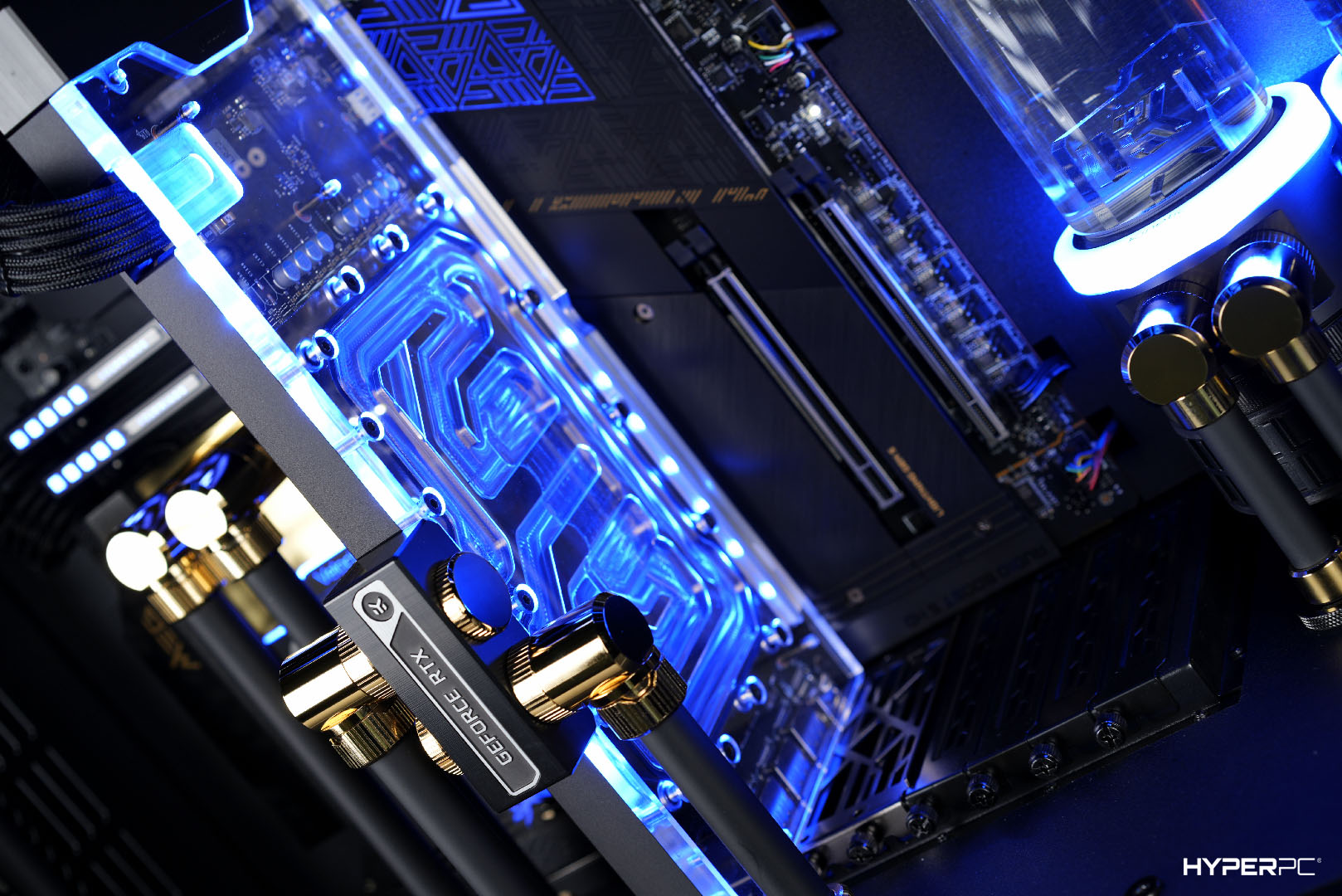 Охлаждение LIAN LI V3000 PLUS