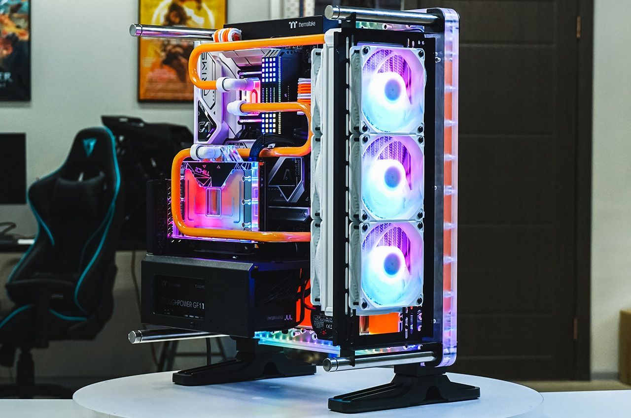 Thermaltake DistroCase 350P