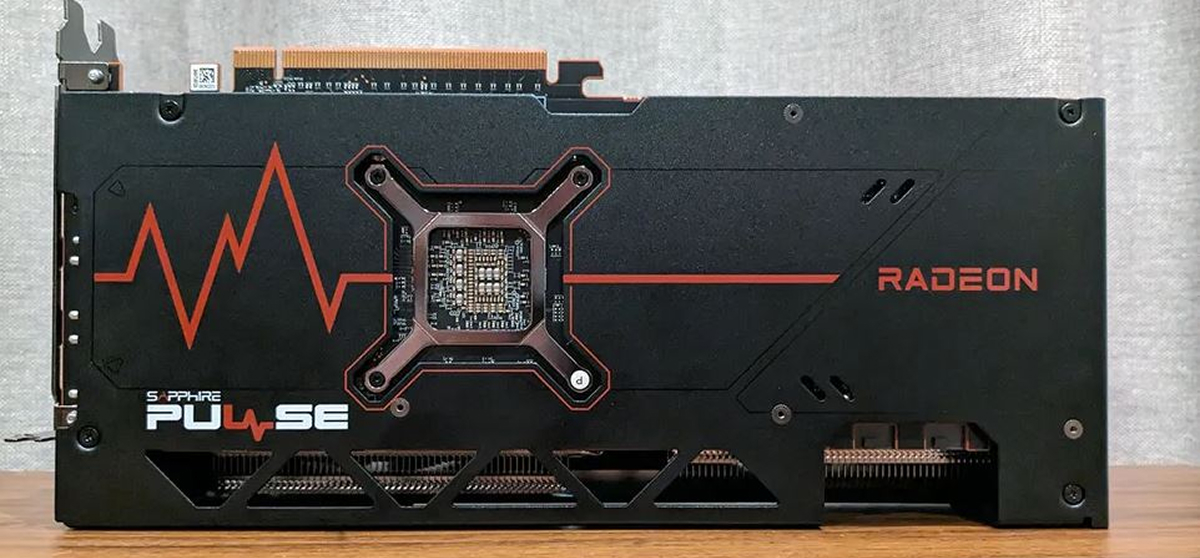 Особенности архитектуры AMD Radeon RX 7700 XT