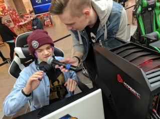 O3VF03VD3y4