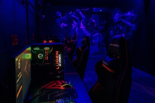 cyber-arena-computers-club-05