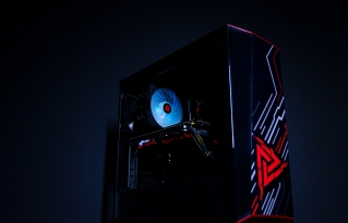 gaming-club-black-hole-photo-02