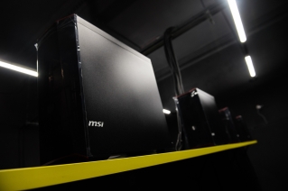 gaming-club-cyberstreet-live-photo-03