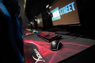 gaming-club-cyberstreet-live-photo-06