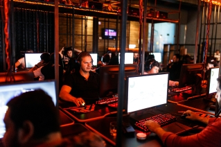 gaming club cyber mania photo 01