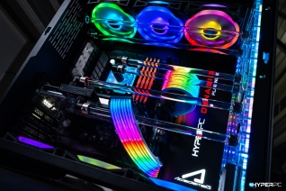 hyperpc-dynamic-academeg-live-photo-11