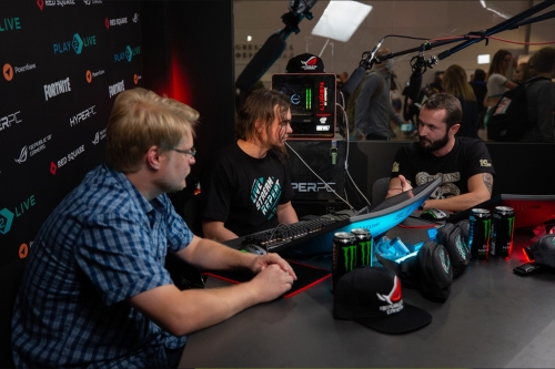 hyperpc igromir stand strim photo 03