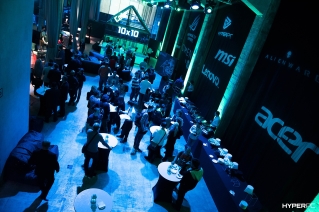 hyperpc notebook on 10x10 photo 01