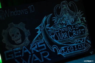 hyperpc notebook on 10x10 photo 12