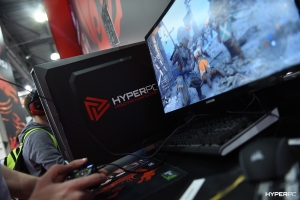 hyperpc on igromir 2016 photo 047