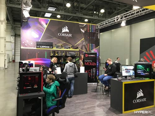 hyperpc on igromir 2017 corsair photo 03