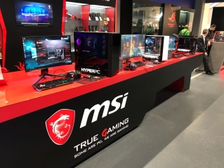 msi cyberspace photo 04