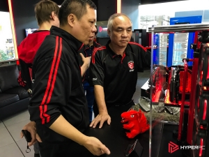 visit henry lu v hyperpc photo 05