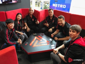 visit henry lu v hyperpc photo 07