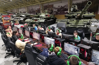 ynarmia live photo 09